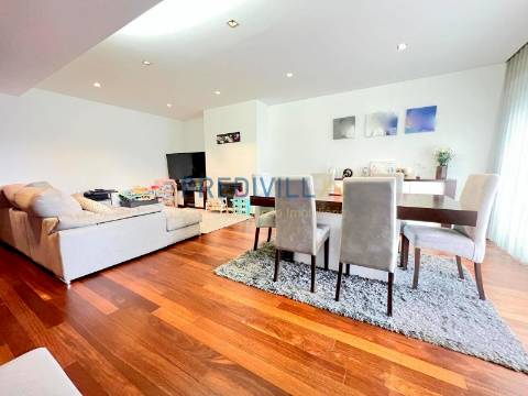 Apartamento T3 Venda em Cidade da Maia,Maia