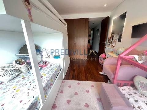 Apartamento T3 Venda em Cidade da Maia,Maia