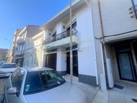 Moradia em Banda T4 Venda em Póvoa de Varzim, Beiriz e Argivai,Póvoa de Varzim