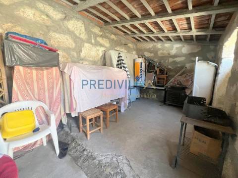 Moradia Devoluta T2 Venda em Castêlo da Maia,Maia