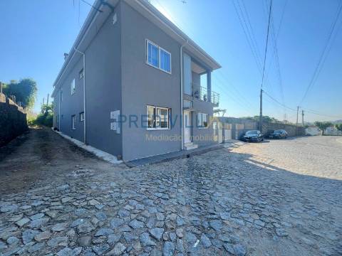Apartamento T3 DUPLEX Venda em Árvore,Vila do Conde