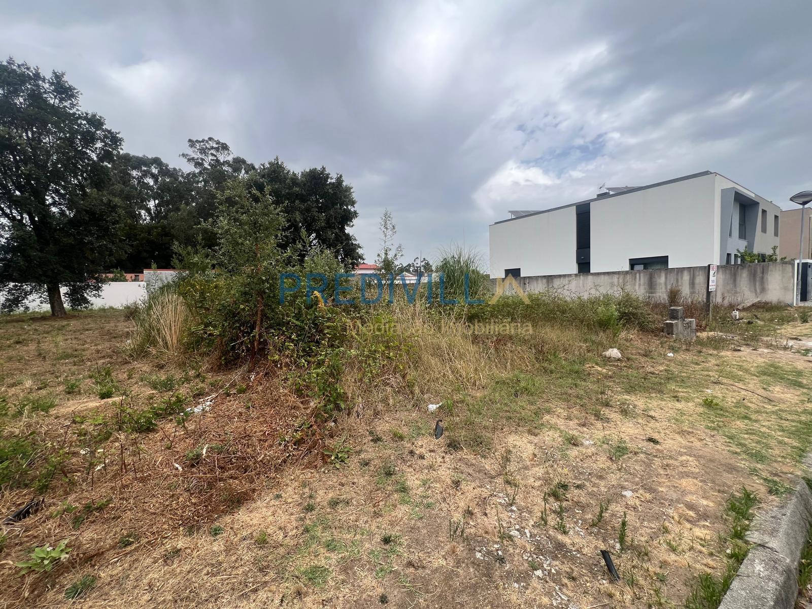 Terreno Para Construção  Venda em Moreira,Maia