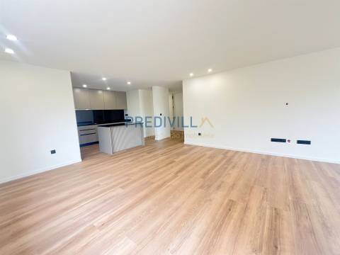 Apartamento T3 Venda em Póvoa de Varzim, Beiriz e Argivai,Póvoa de Varzim