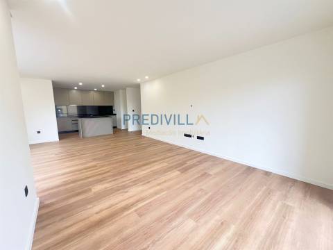 Apartamento T3 Venda em Póvoa de Varzim, Beiriz e Argivai,Póvoa de Varzim