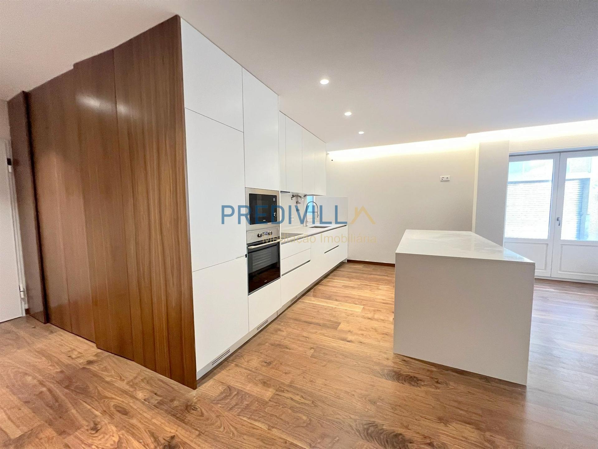 Apartamento T3 Venda em Póvoa de Varzim, Beiriz e Argivai,Póvoa de Varzim