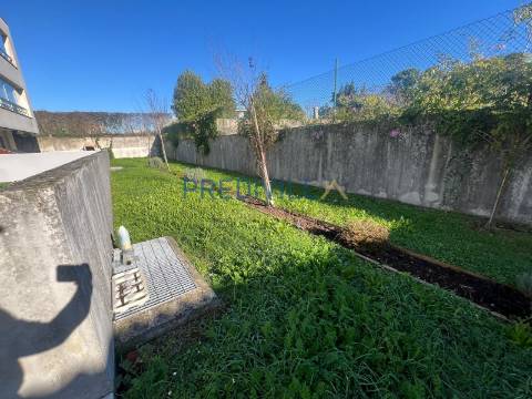 Apartamento T2 Venda em Moreira,Maia