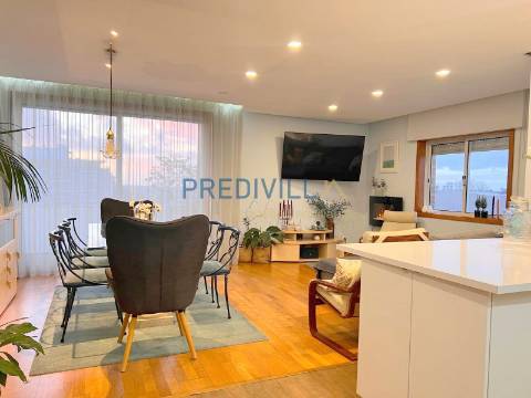 Apartamento T3 Venda em Nogueira e Silva Escura,Maia