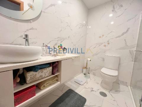 Apartamento T3 Venda em Nogueira e Silva Escura,Maia