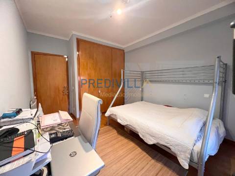 Apartamento T3 Venda em Nogueira e Silva Escura,Maia
