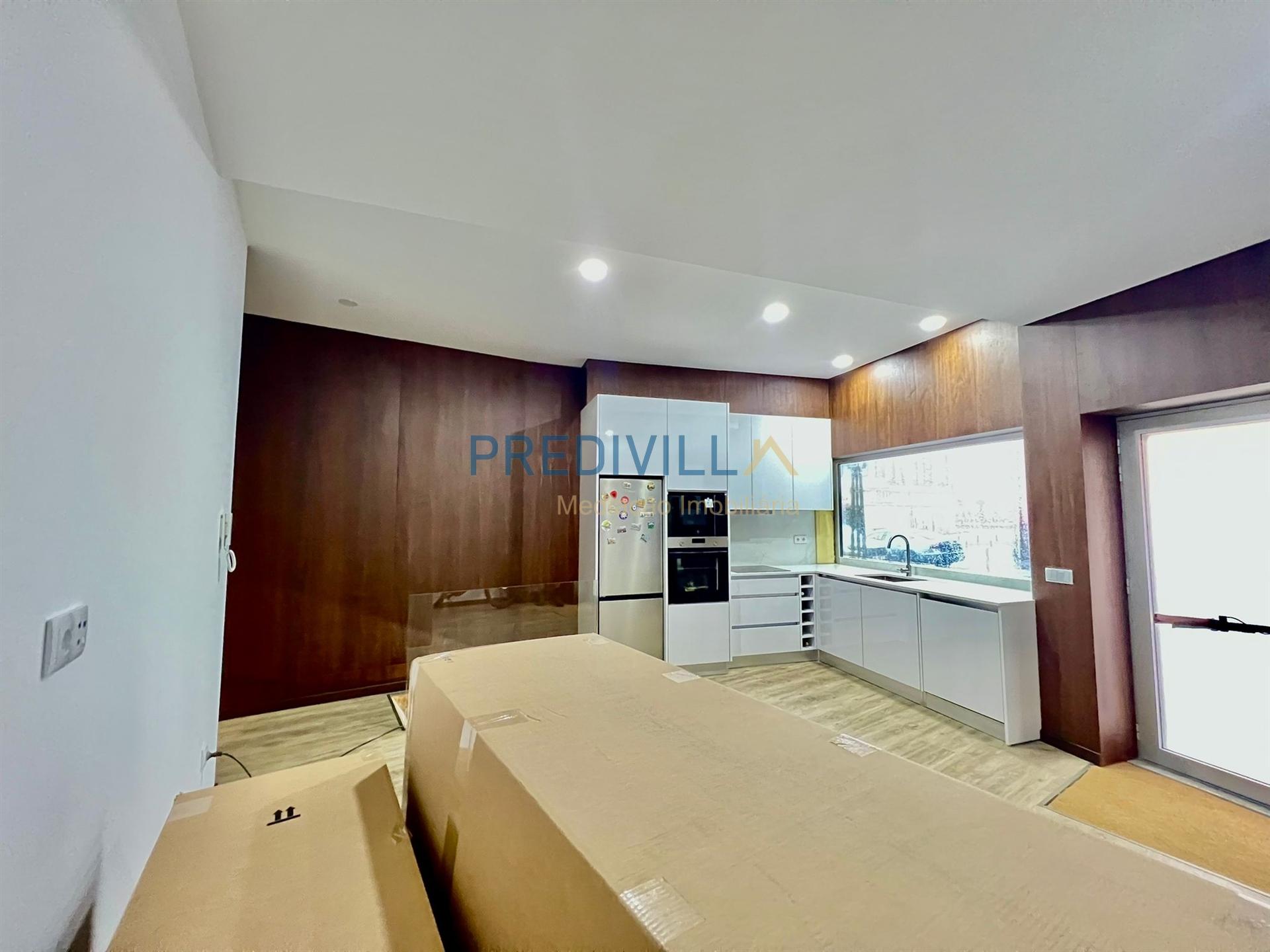 Apartamento T1+1 Venda em Póvoa de Varzim, Beiriz e Argivai,Póvoa de Varzim