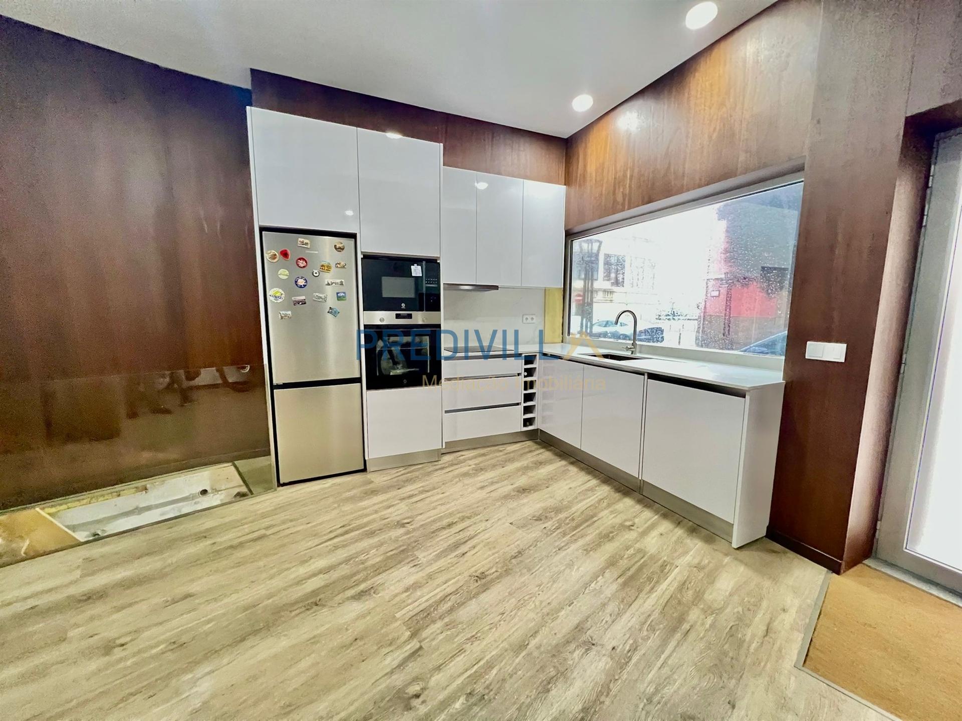 Apartamento T1+1 Venda em Póvoa de Varzim, Beiriz e Argivai,Póvoa de Varzim