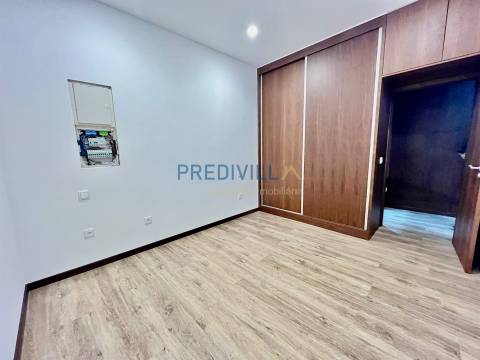 Apartamento T1+1 Venda em Póvoa de Varzim, Beiriz e Argivai,Póvoa de Varzim