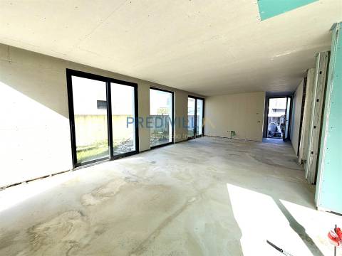 Moradia Geminada T3 Venda em Bagunte, Ferreiró, Outeiro Maior e Parada,Vila do Conde