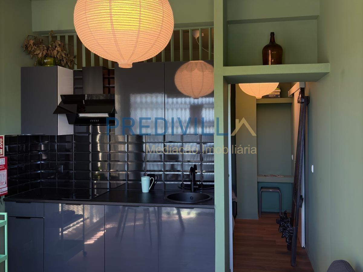 Loja T0 Venda em Castêlo da Maia,Maia