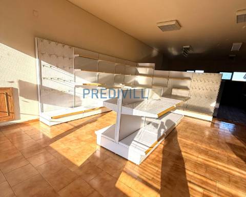 Loja  Venda em Cidade da Maia,Maia