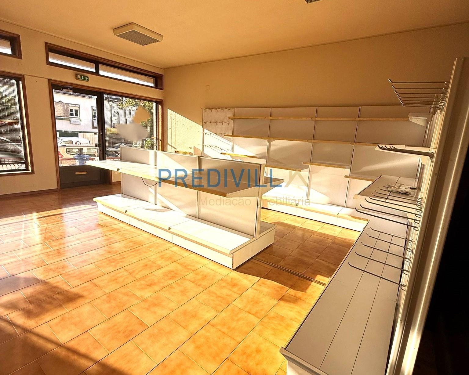 Loja  Venda em Cidade da Maia,Maia