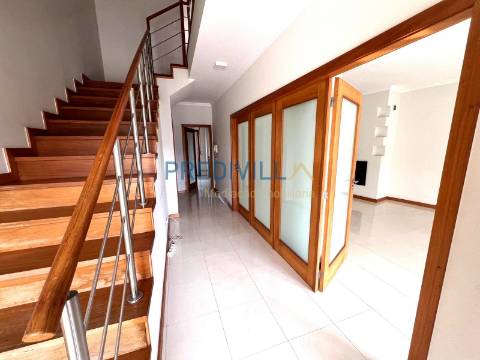 Moradia Geminada T3 Venda em Árvore,Vila do Conde