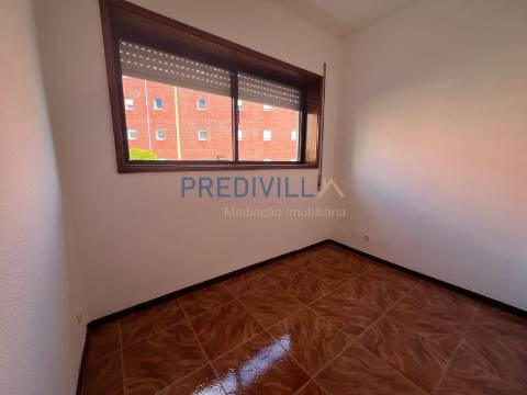 Apartamento T1 Venda em Moreira,Maia