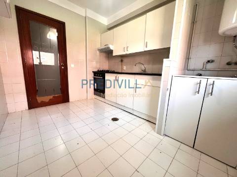 Apartamento T1 Venda em Moreira,Maia
