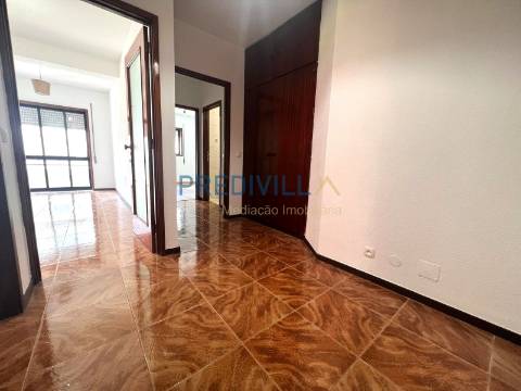 Apartamento T1 Venda em Moreira,Maia