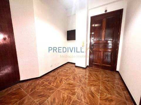 Apartamento T1 Venda em Moreira,Maia