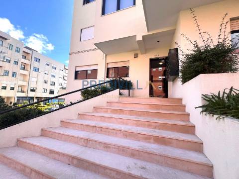 Apartamento T1 Venda em Moreira,Maia