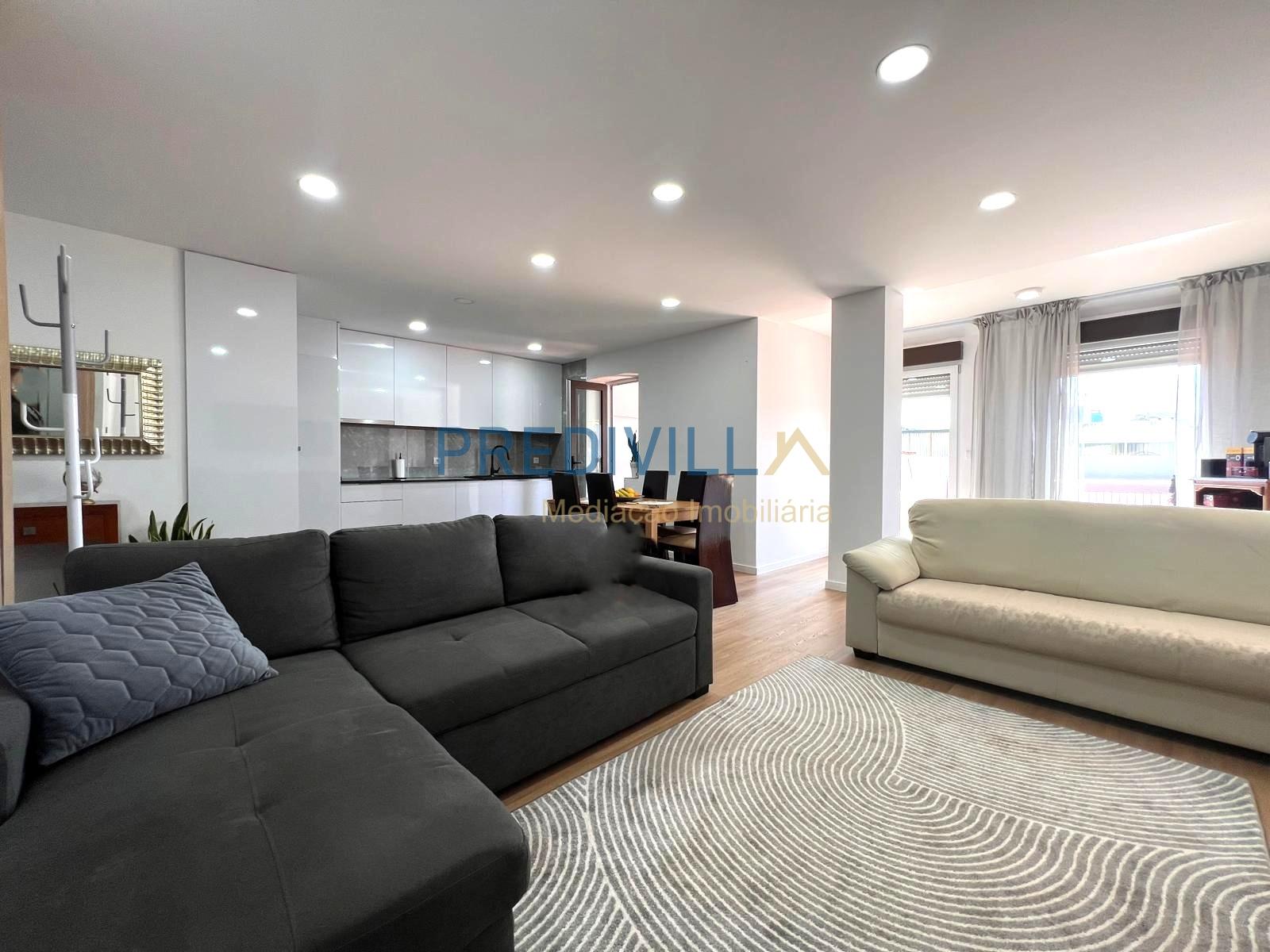 Apartamento T3 Venda em Matosinhos e Leça da Palmeira,Matosinhos