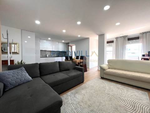 Apartamento T3 Venda em Matosinhos e Leça da Palmeira,Matosinhos