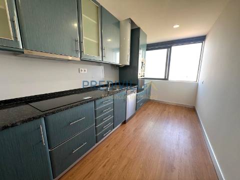 Apartamento T1 Venda em Póvoa de Varzim, Beiriz e Argivai,Póvoa de Varzim