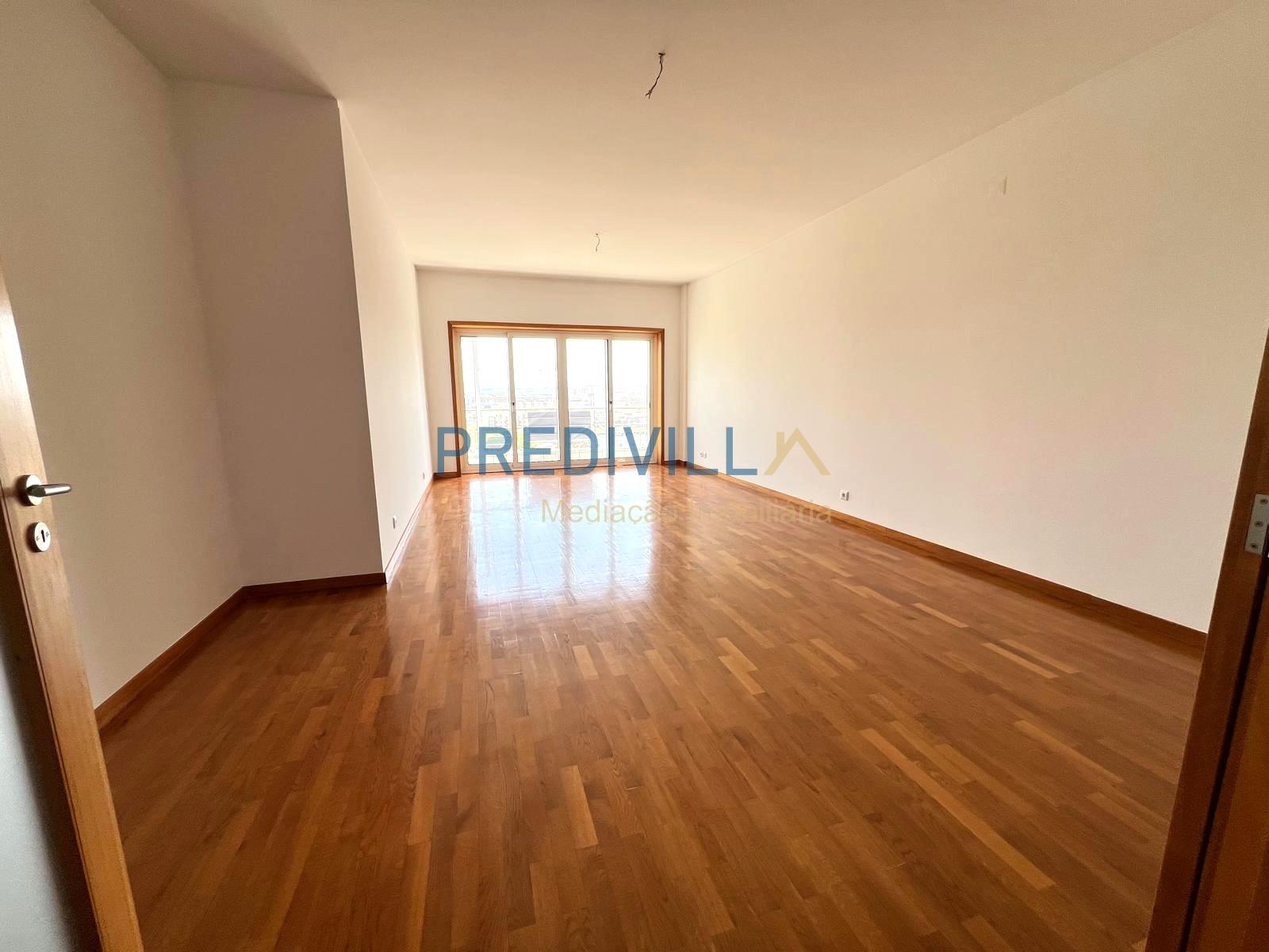 Apartamento T3 Venda em Póvoa de Varzim, Beiriz e Argivai,Póvoa de Varzim