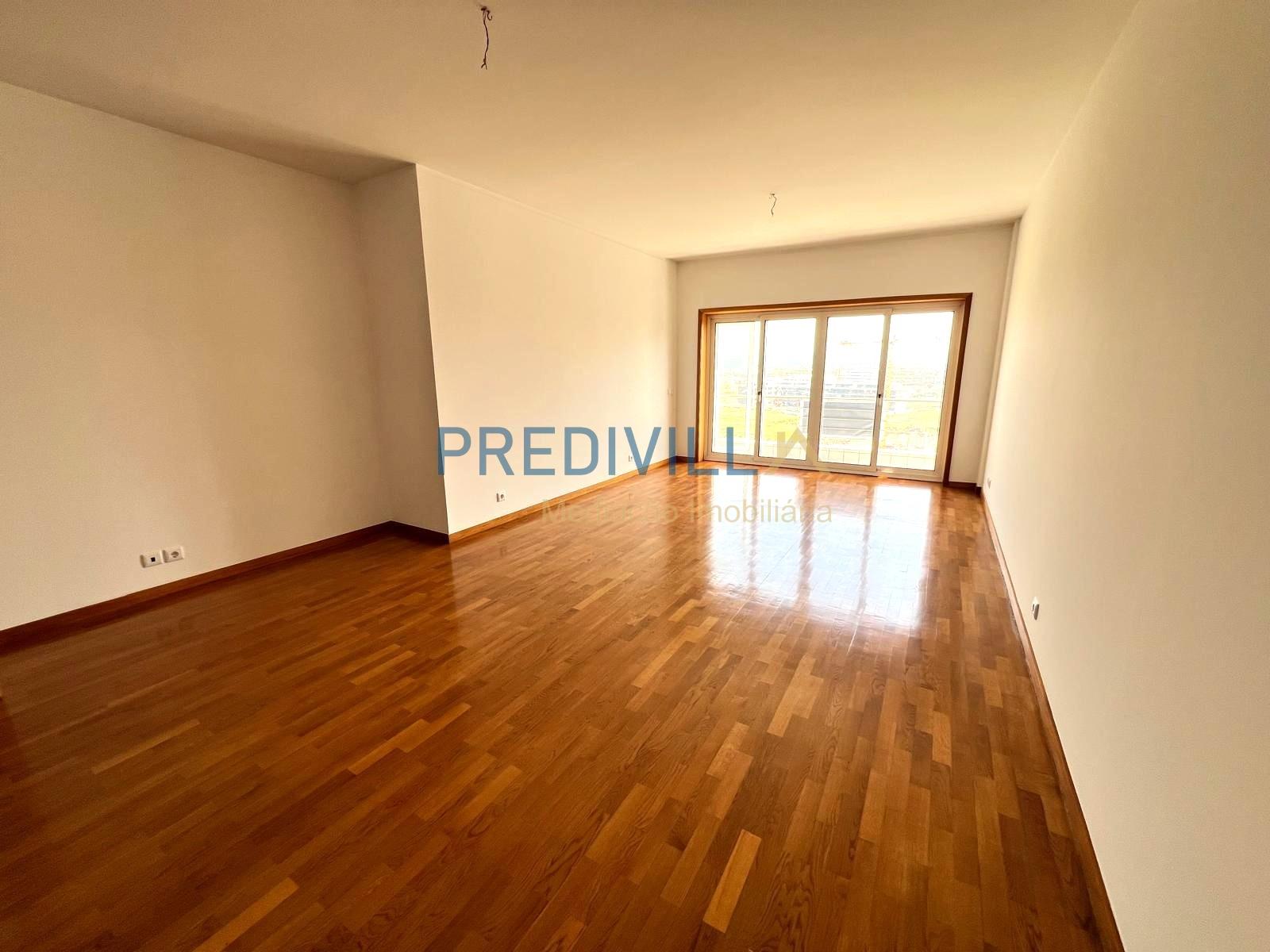 Apartamento T3 Venda em Póvoa de Varzim, Beiriz e Argivai,Póvoa de Varzim