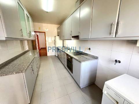 Apartamento T3 Venda em Póvoa de Varzim, Beiriz e Argivai,Póvoa de Varzim