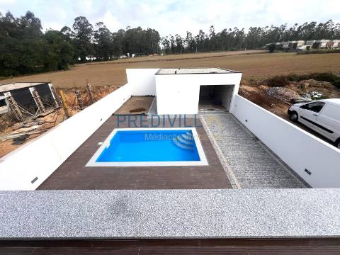 Moradia Geminada T4 Venda em Vilar e Mosteiró,Vila do Conde