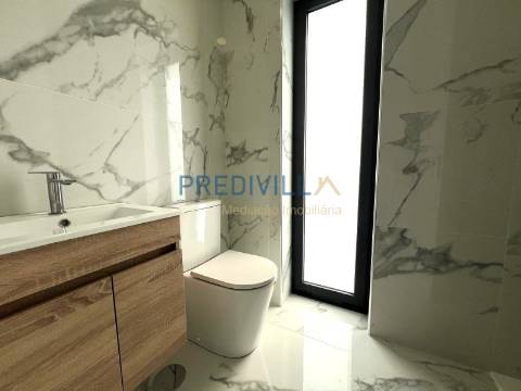 Moradia Geminada T4 Venda em Vilar e Mosteiró,Vila do Conde