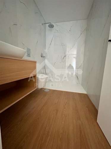 Moradia T3 Geminada nova de luxo com garagem para 2 carros e toda equipada com domótica