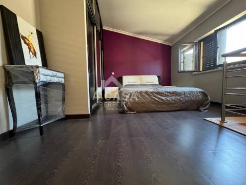 Moradia em Banda T1 totalmente restaurada em Celorico da Beira