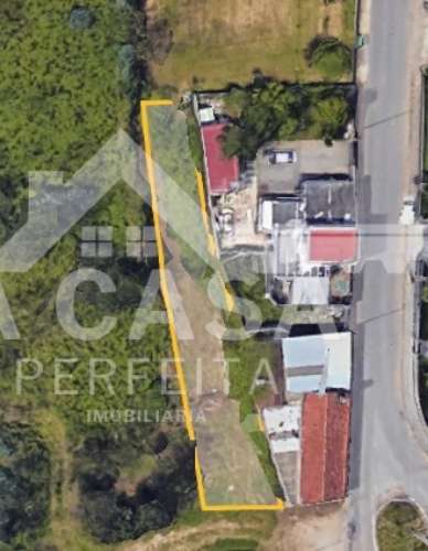 Terreno para construção em Arada