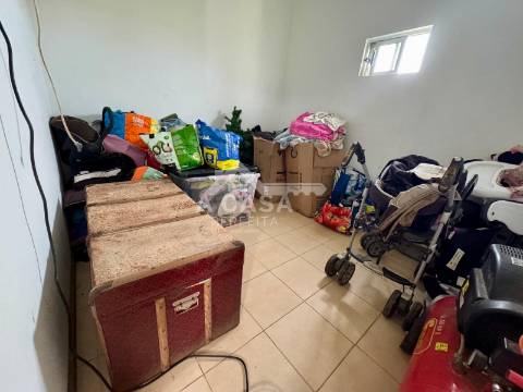 Moradia isolada térrea T3 com terreno no Bunheiro