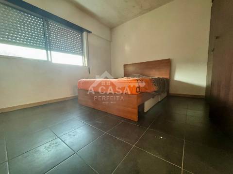 Apartamento T3 com varanda