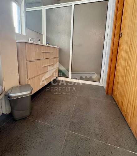 Apartamento T3 com varanda