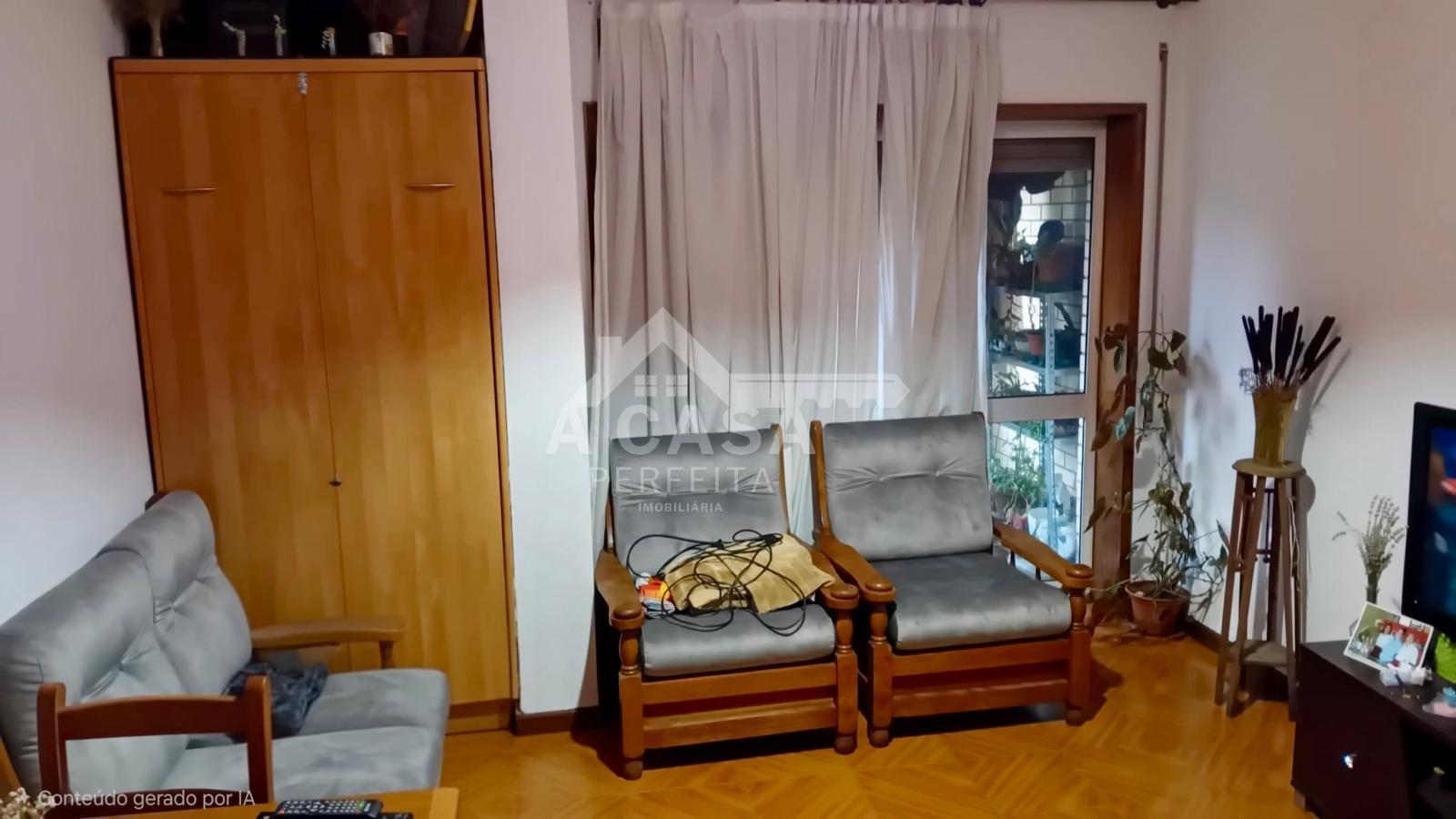 Apartamento T2 em Santa Maria Maior