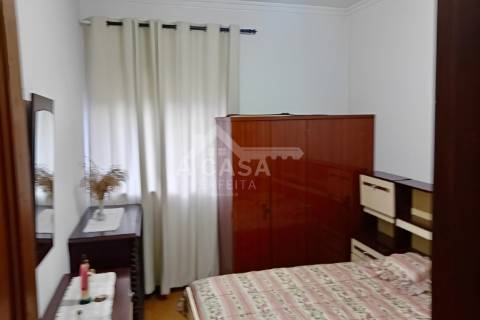 Apartamento T2 em Santa Maria Maior