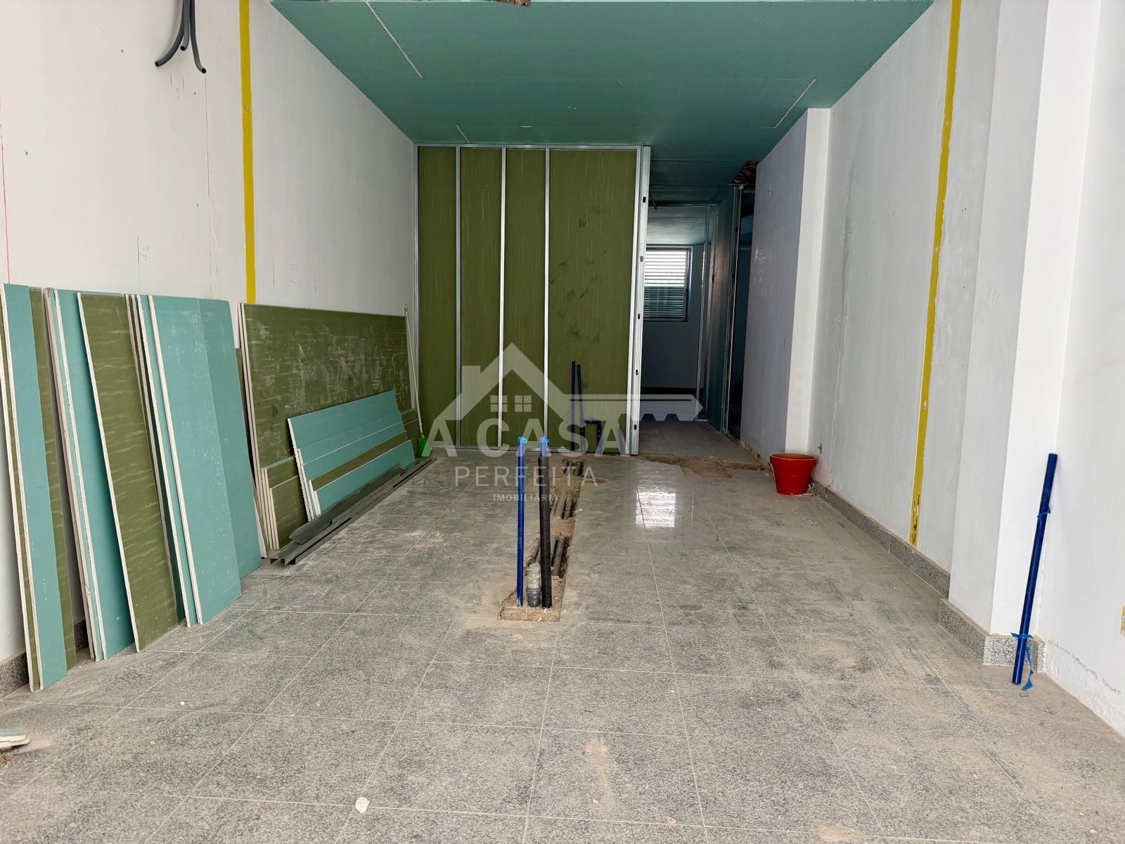 Andar moradia T2 completamente renovada