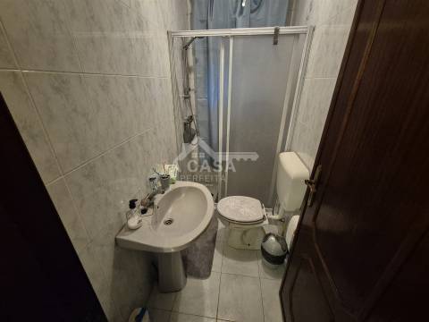 Moradia Isolada Térrea T3 com anexos e logradouro em São João