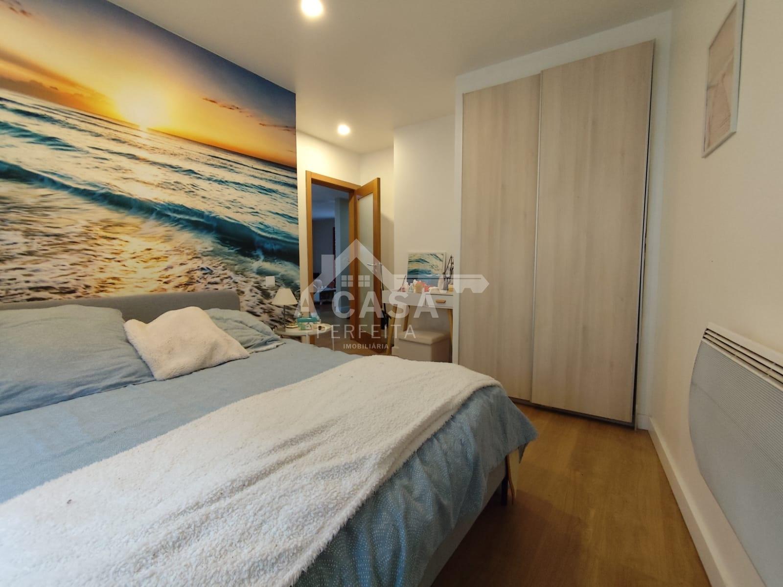 Moradia T3 Térrea com pátio