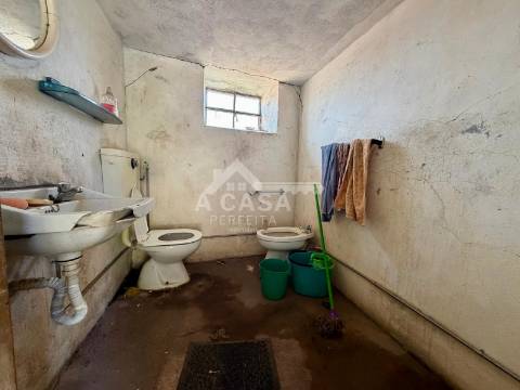 Moradia isolada T3 com garagem e logradouro em São Vicente de Pereira Jusã