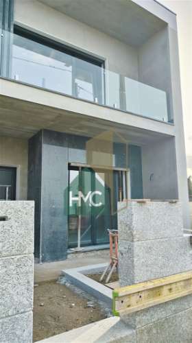 Moradia Geminada T3 Venda em Sanfins Lamoso Codessos,Paços de Ferreira