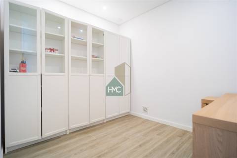 Moradia T2+1 Venda em Cristelo,Paredes