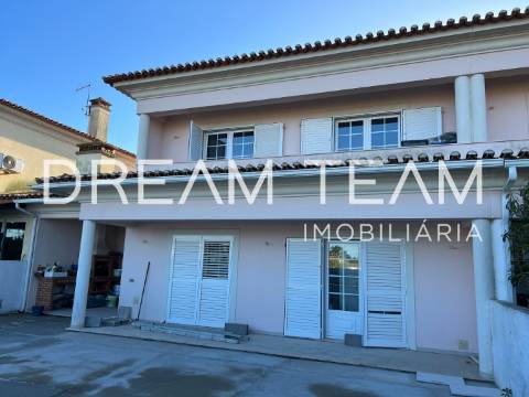 Moradia T5 Arrendamento em Palmela,Palmela