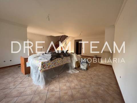 Moradia T5 Arrendamento em Palmela,Palmela